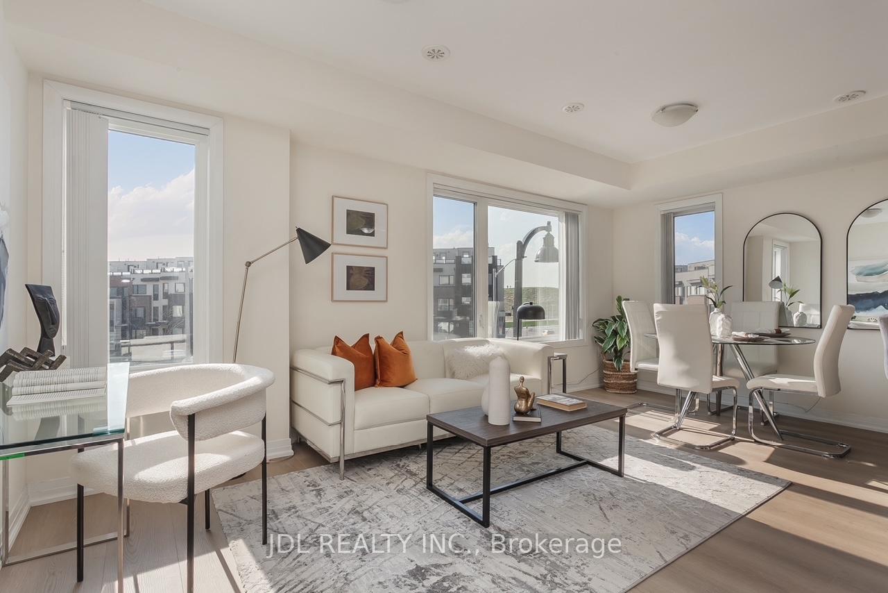 2 Bedrooms Condo at 175 William Duncan Rd,  Toronto For sale