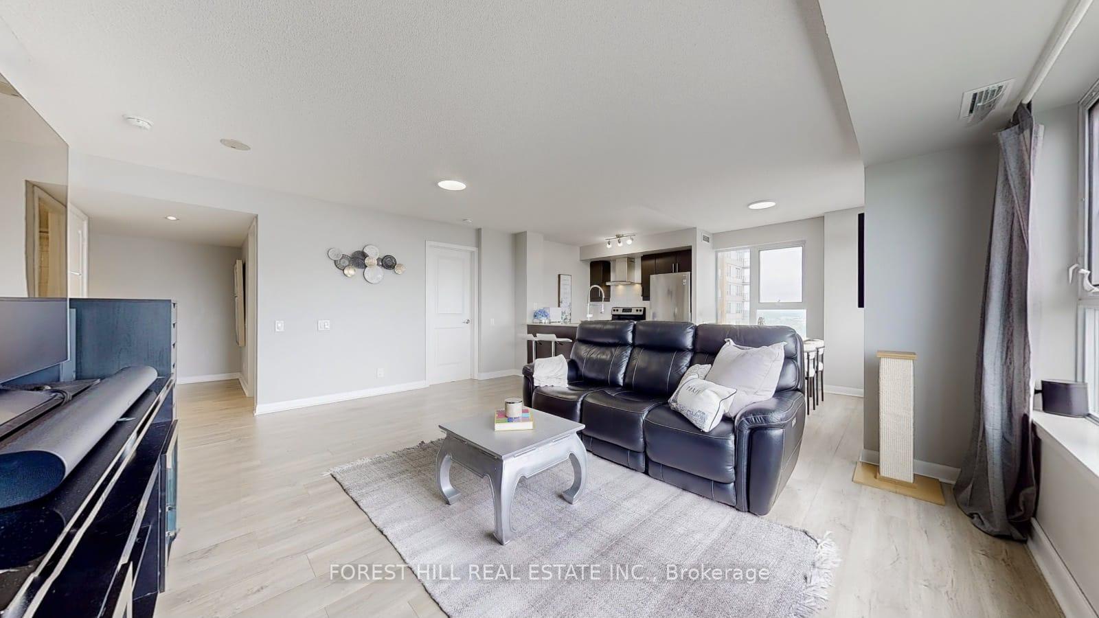 2 Bedrooms Condo at 190 Borough, Toronto For sale