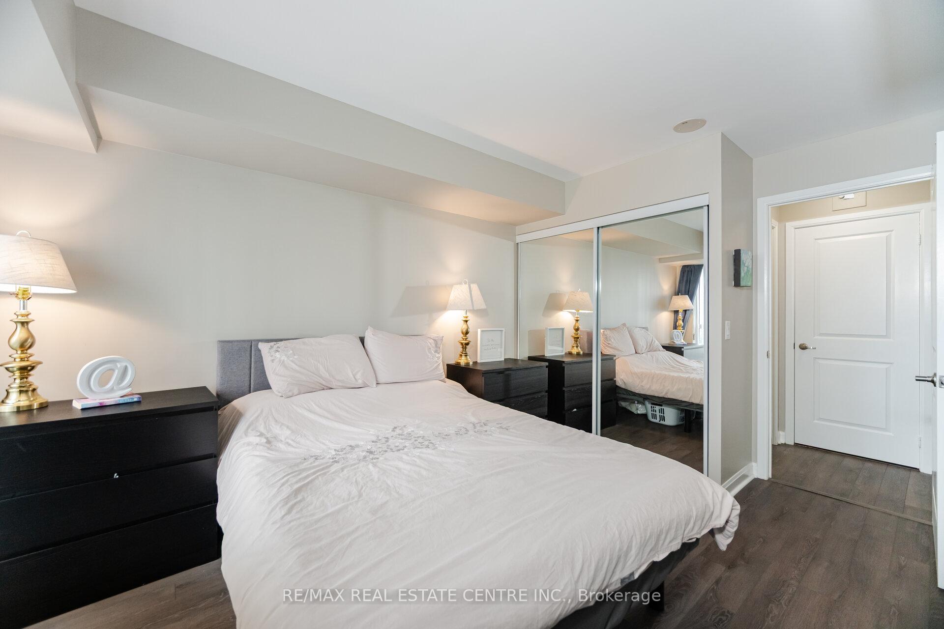 1 Bedroom Condo at 1 Michael Power, Toronto For sale