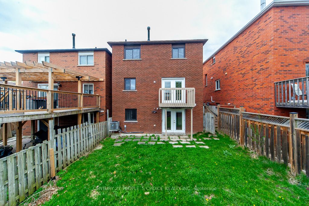 35 Fernbank Place