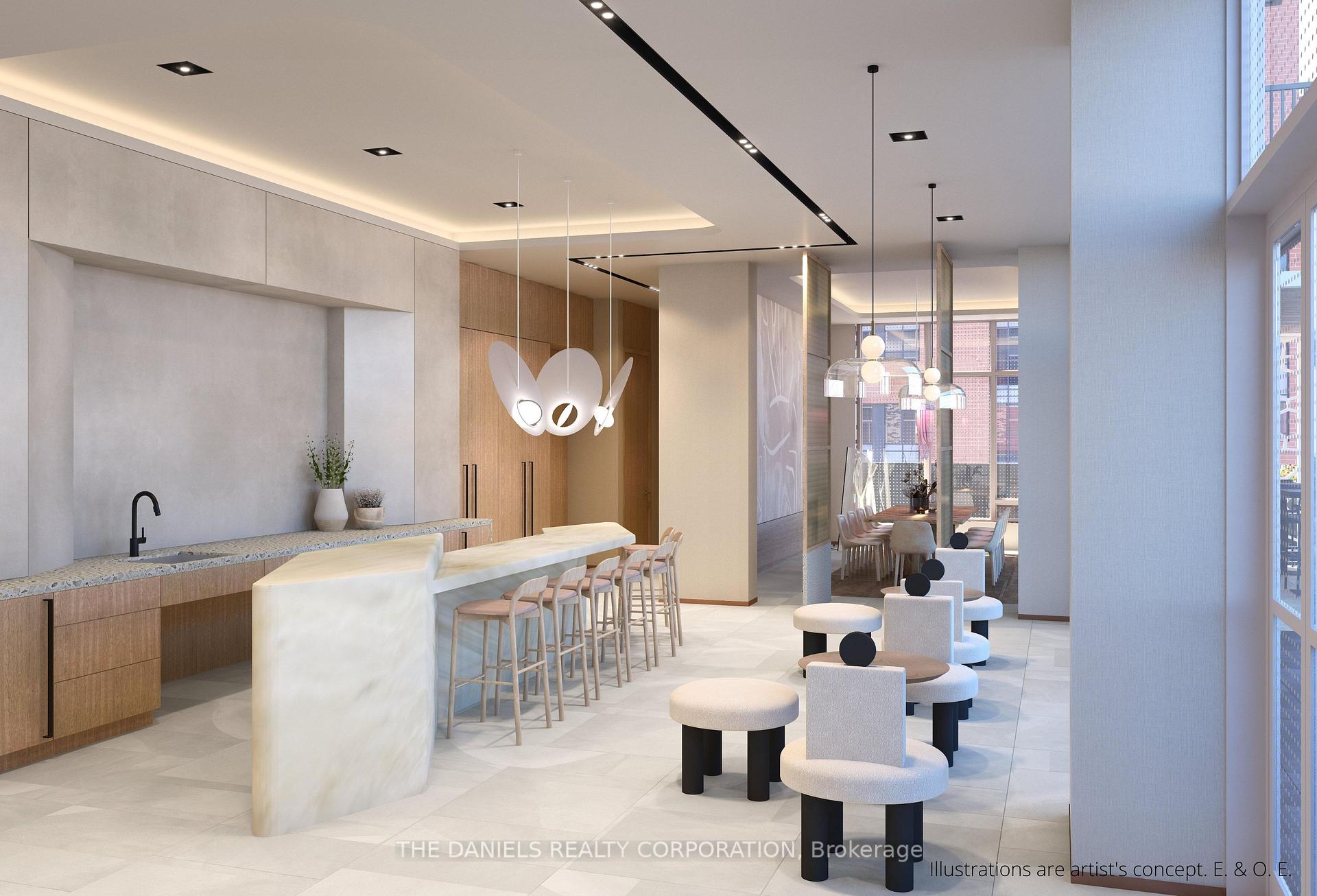 3 Bedrooms Condo at 10 Oak,  Toronto For sale