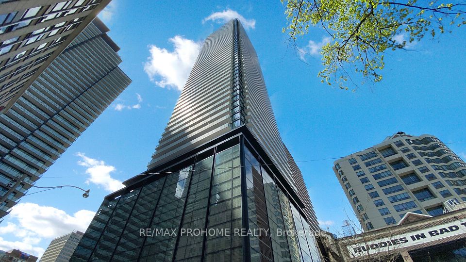 501 Yonge