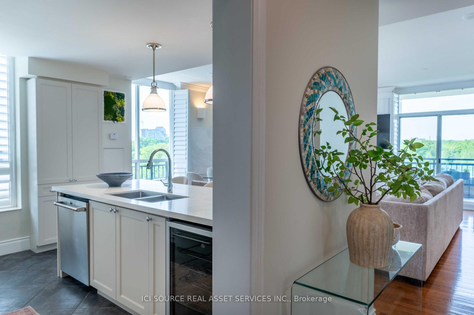 2 Bedrooms Condo at 1101 Leslie, Toronto For sale