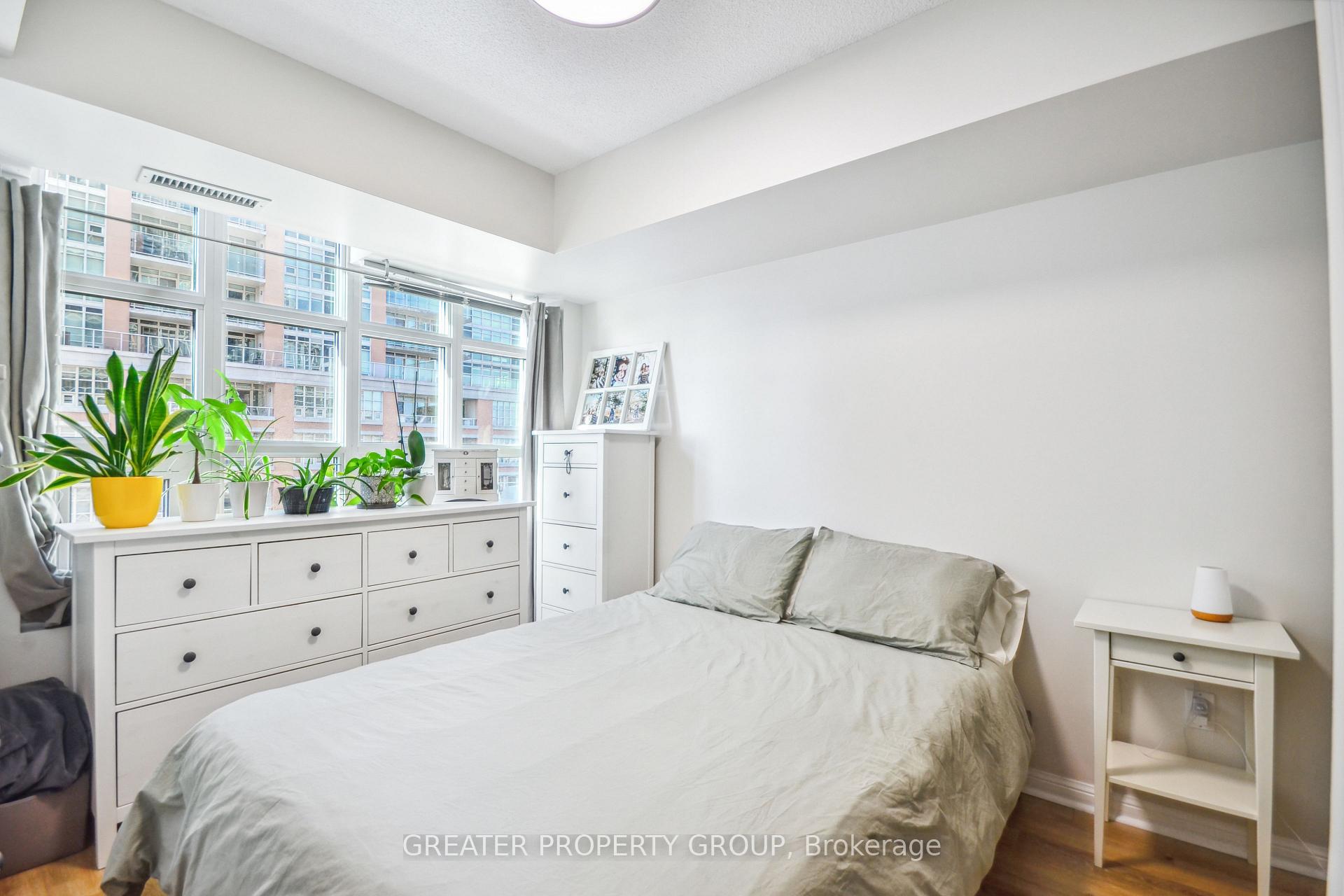 2 Bedrooms Condo at 75 East Liberty,  Toronto For sale
