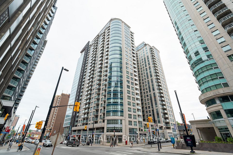 242 Rideau