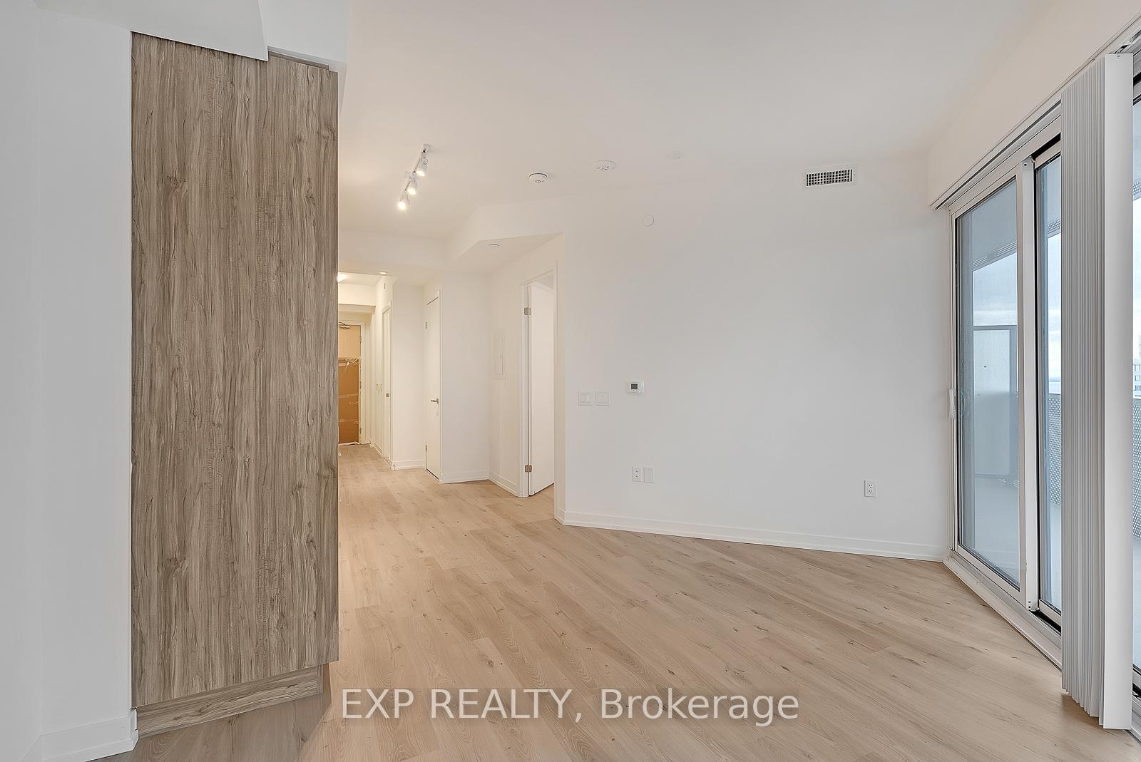 1 Bedroom Condo at 138 Downes, Toronto For sale