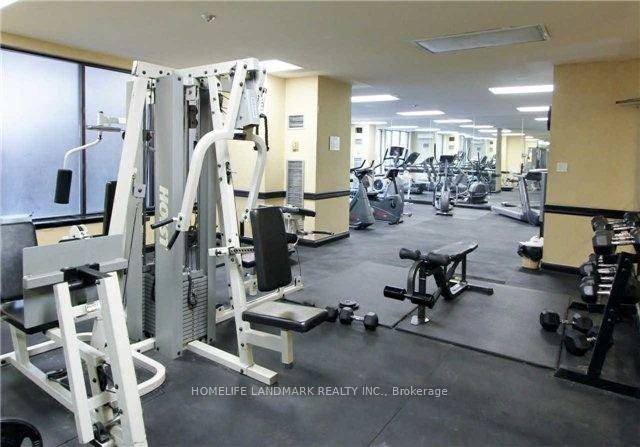 2 Bedrooms Condo at 633 Bay, Toronto For sale