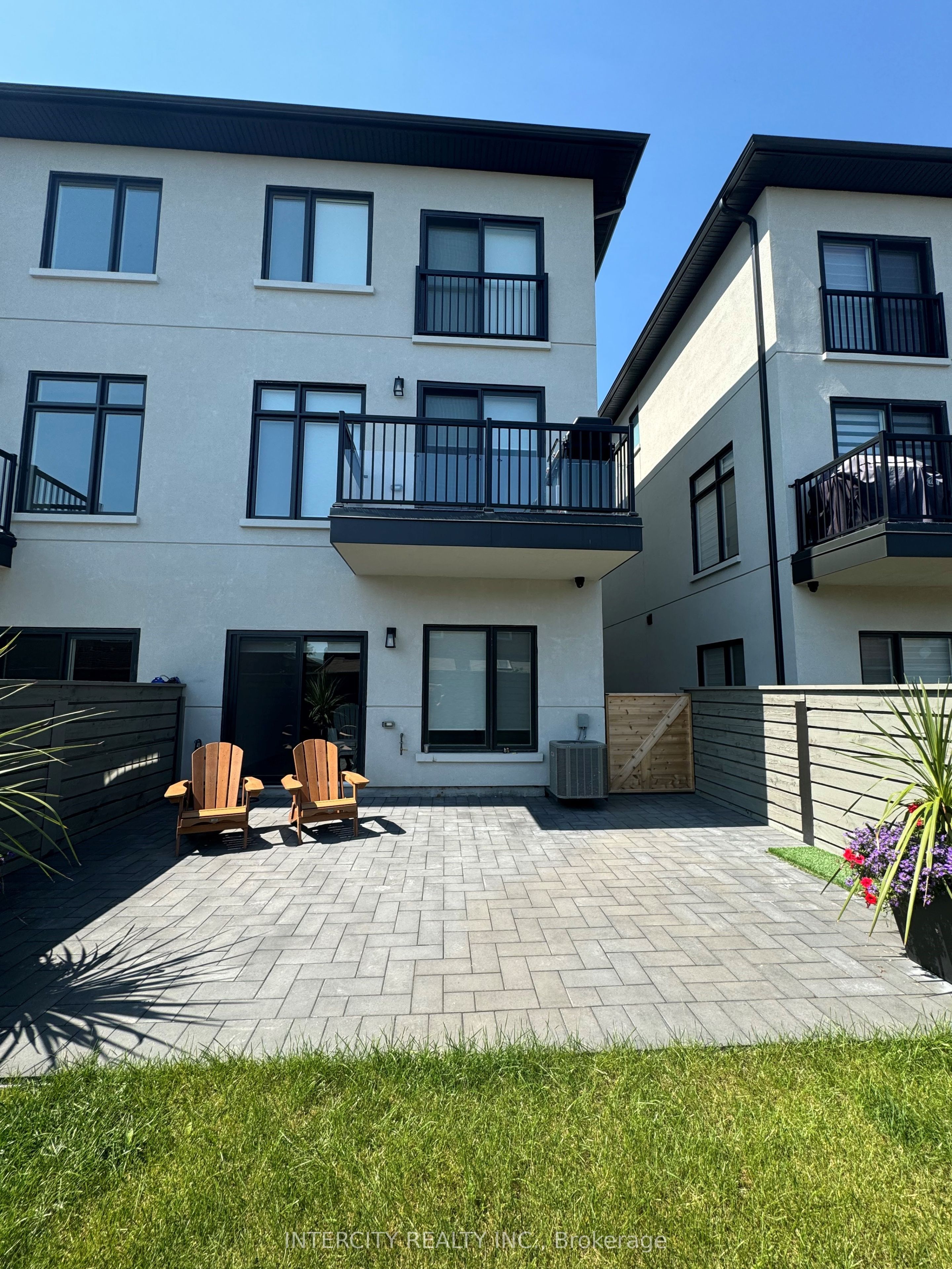 25 St Gaspar Court