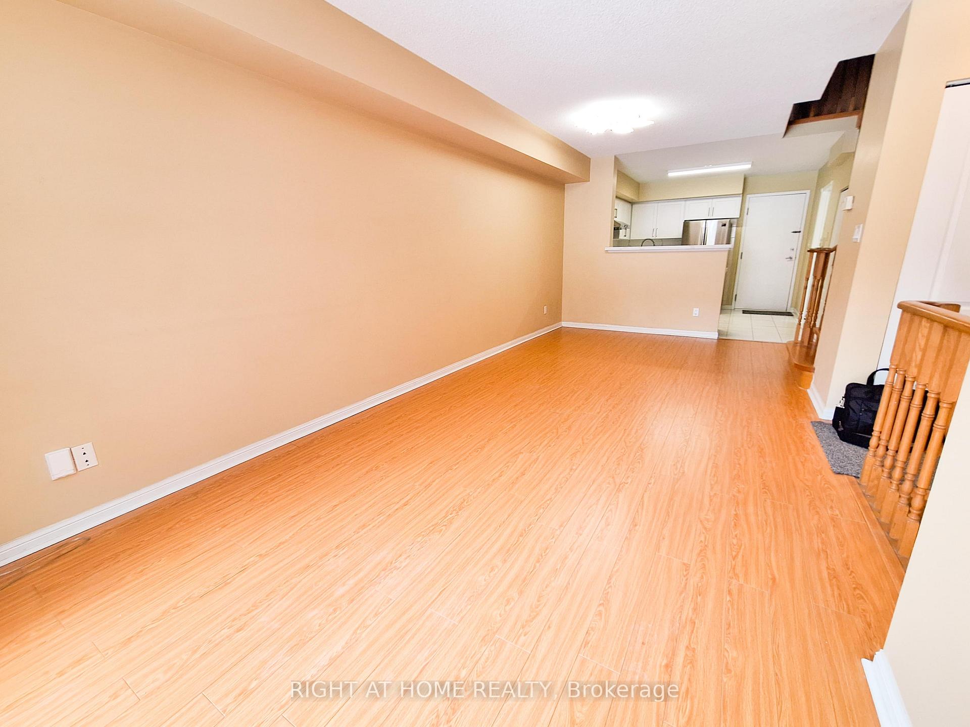 4 Bedrooms Condo at 821 Grandview, Toronto For sale