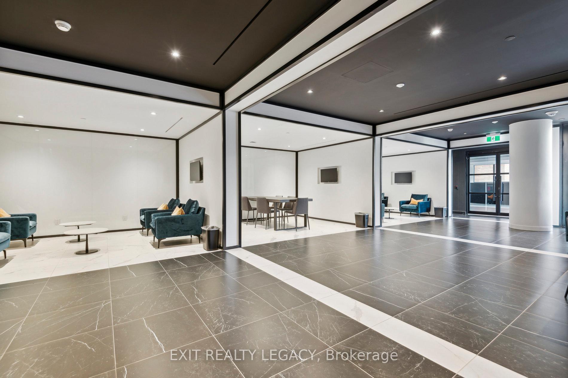 2 Bedrooms Condo at 20 Edward,  Toronto For sale