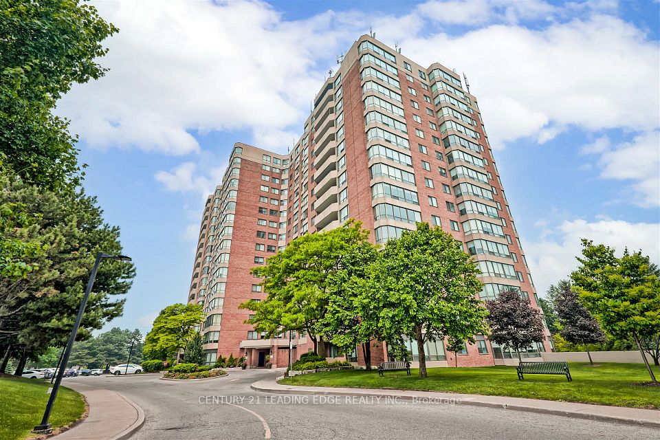 7601 Bathurst