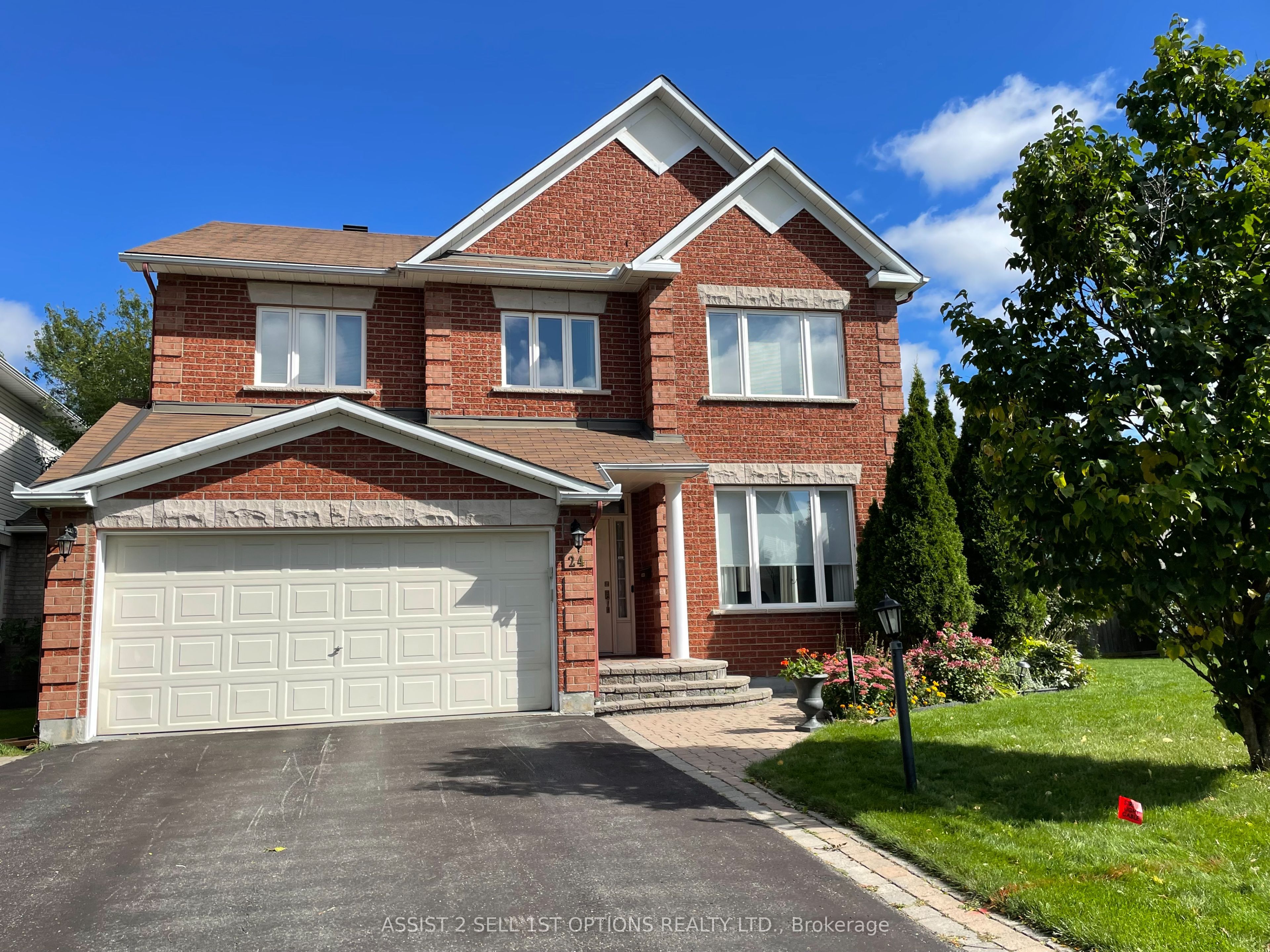 24 Northgate Street, SouthofBaselinetoKnoxdale, ON K2G 6C8