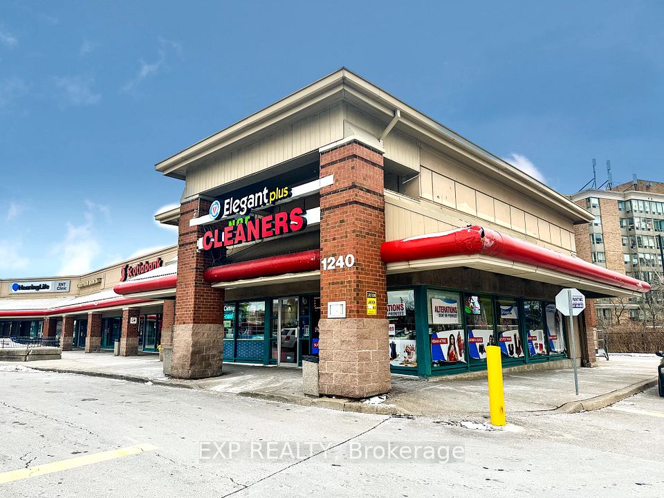 1240 Eglinton
