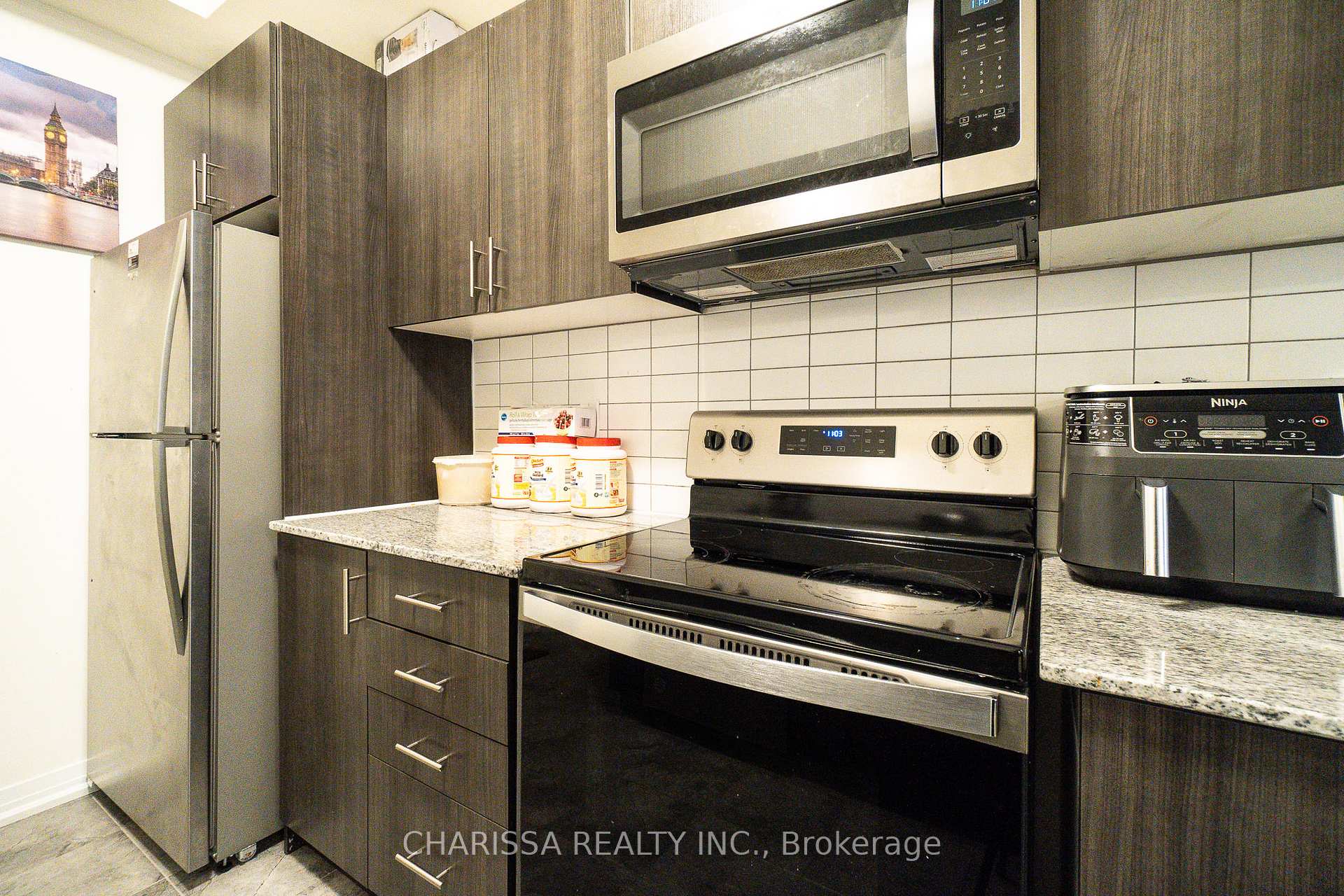 3 Bedrooms Condo at 30 Liben, Toronto For sale