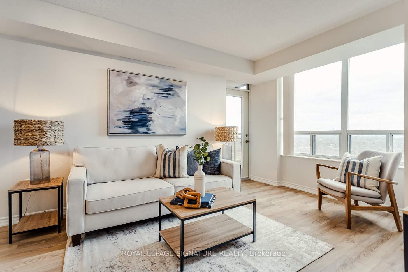 2 Bedrooms Condo at 55 Strathaven, Mississauga For sale