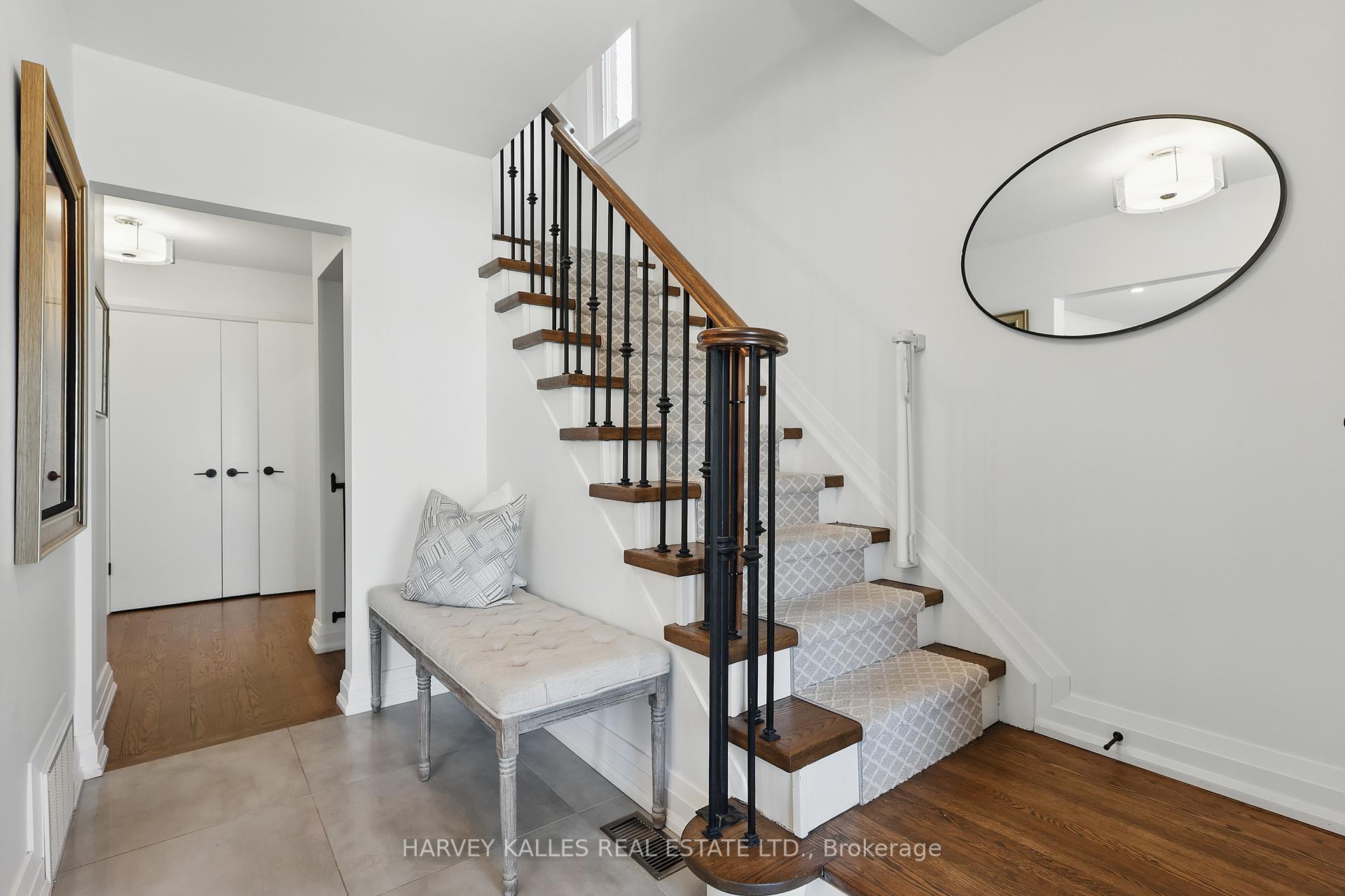 219 Delhi Avenue