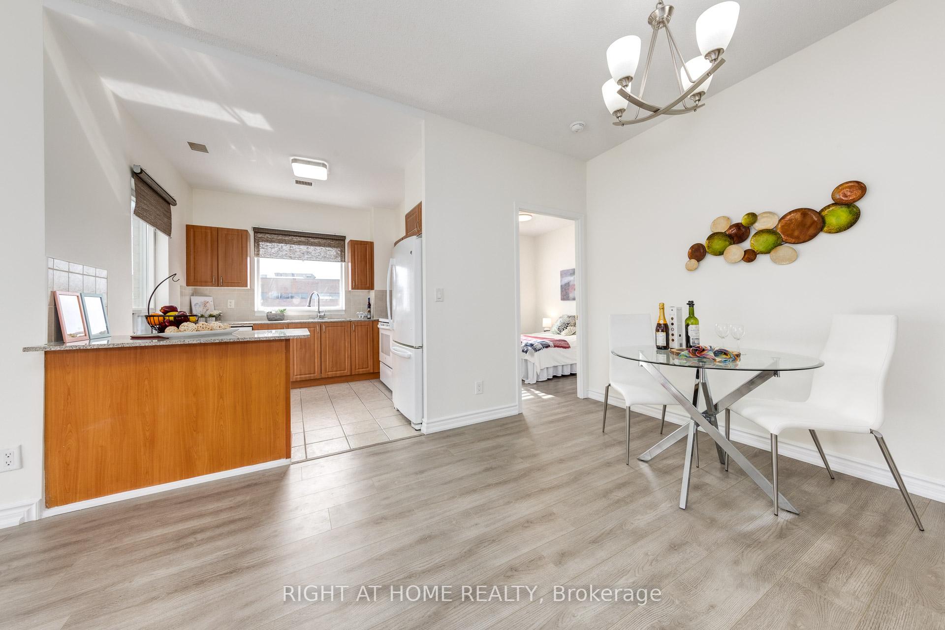 2 Bedrooms Condo at 5940 Yonge, Toronto For sale