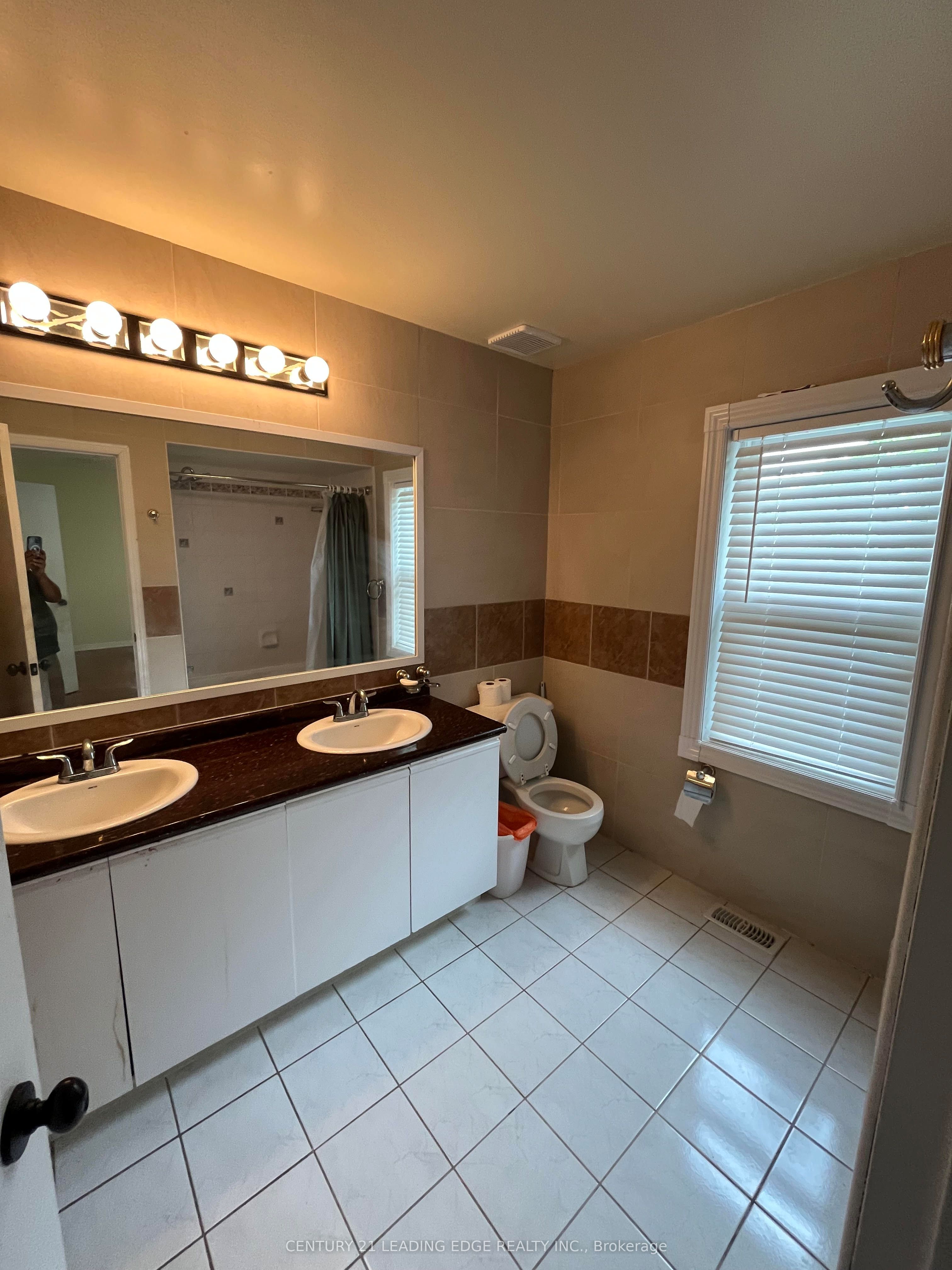 5865 Dalebrook Crescent, #34B