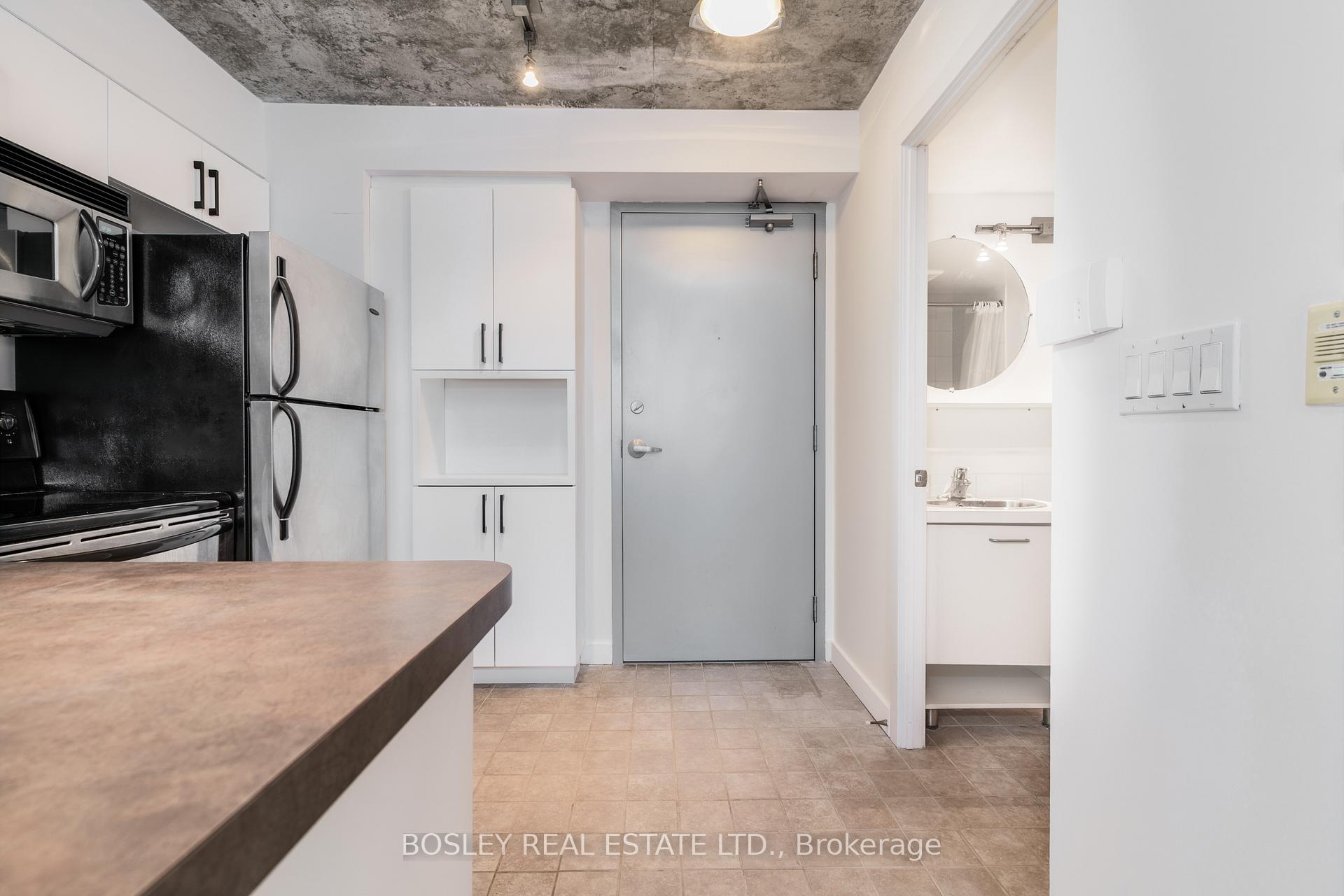 1 Bedroom Condo at 255 Richmond, Toronto For sale