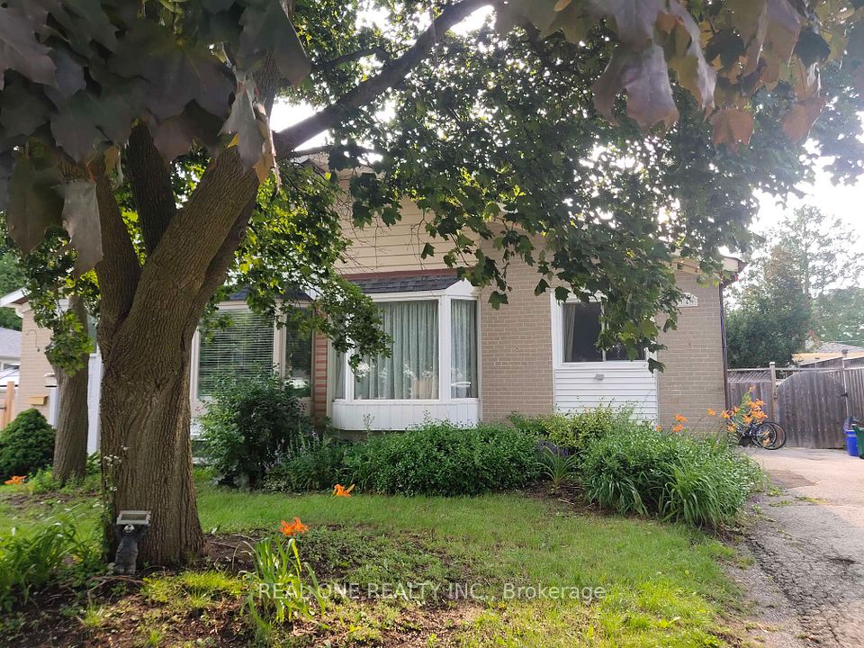 349 Browndale