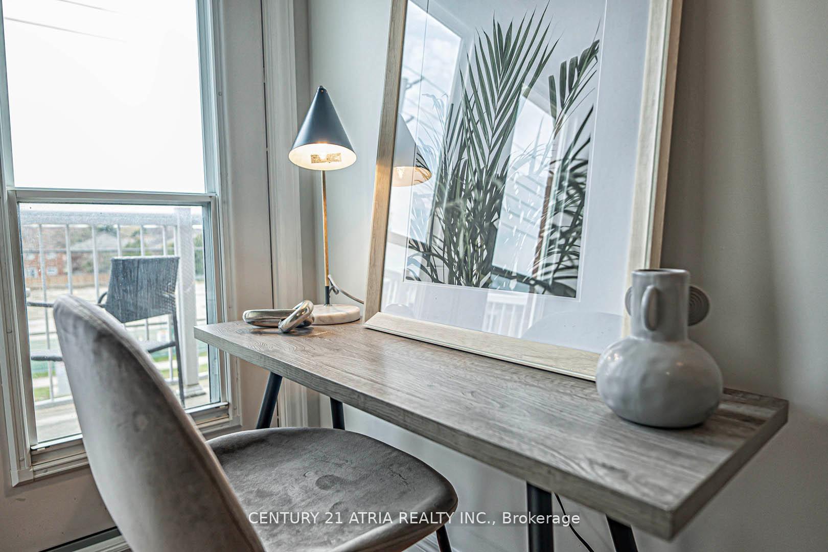 2 Bedrooms Condo at 9944 Keele, Vaughan For sale