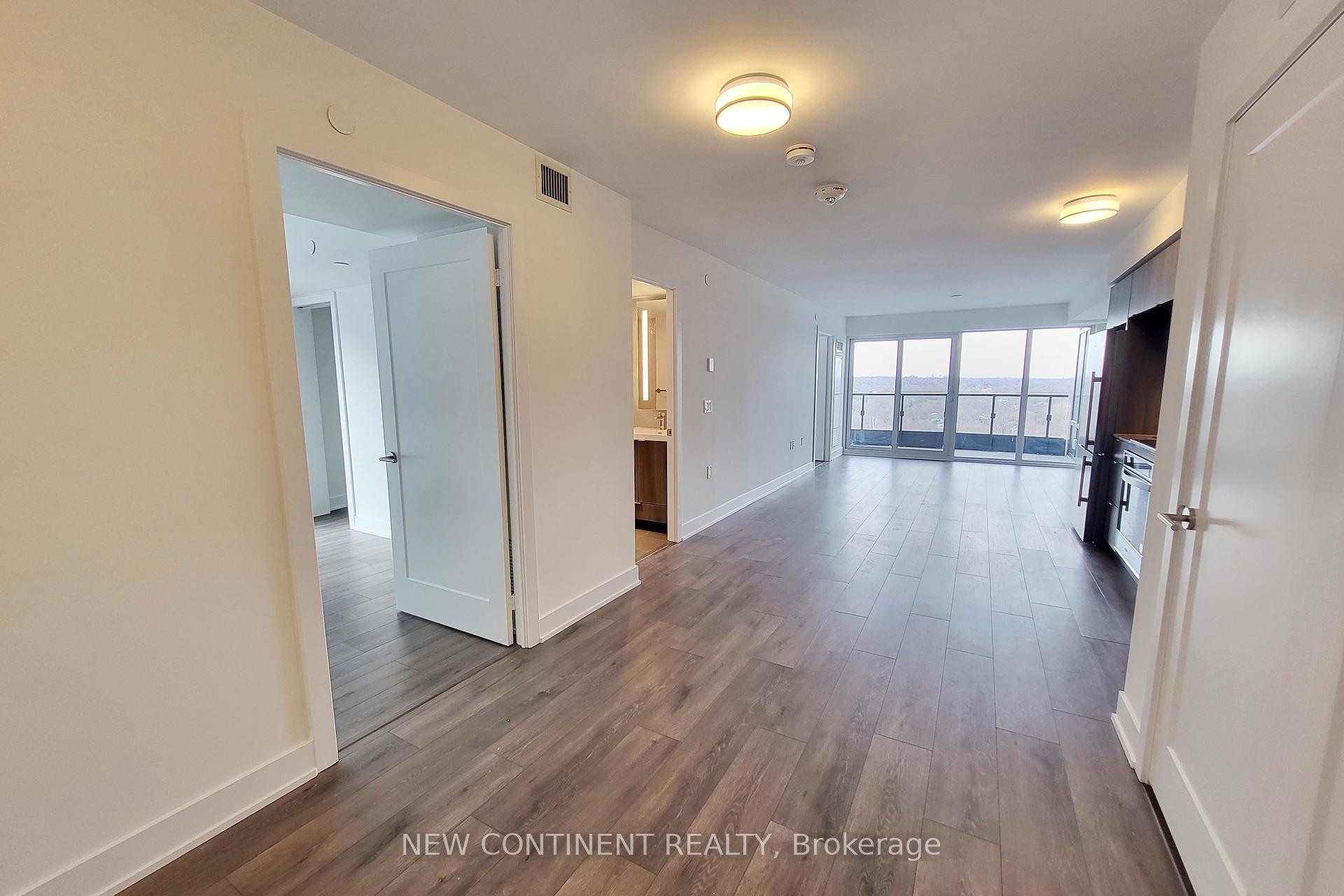 2 Bedrooms Condo at 585 Bloor, Toronto For sale