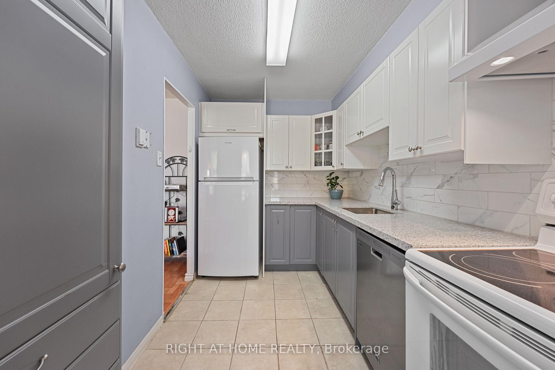 4 Bedrooms Condo at 1801 O’connor, Toronto For sale