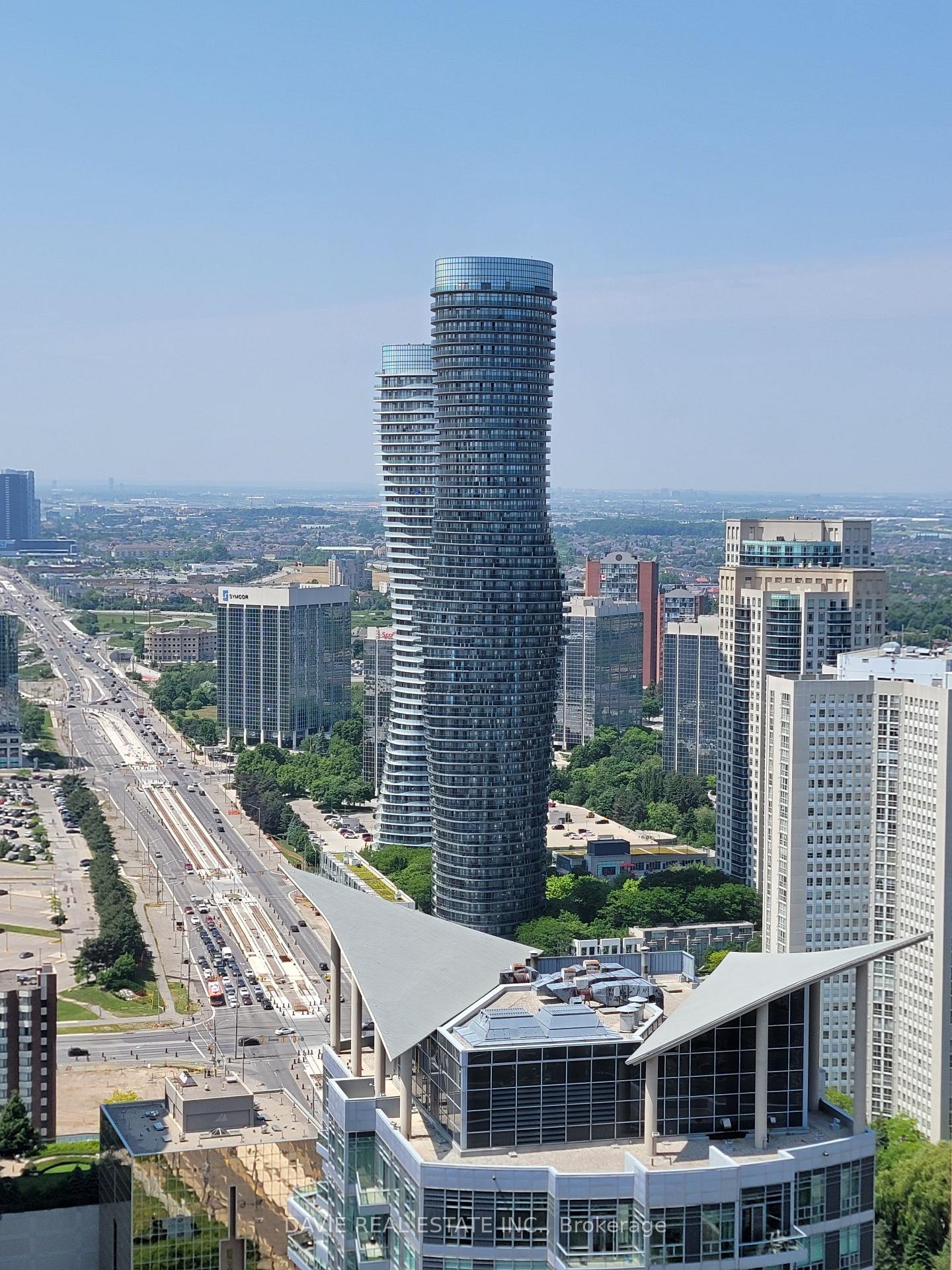 2 Bedrooms Condo at 30 Elm, Mississauga For sale