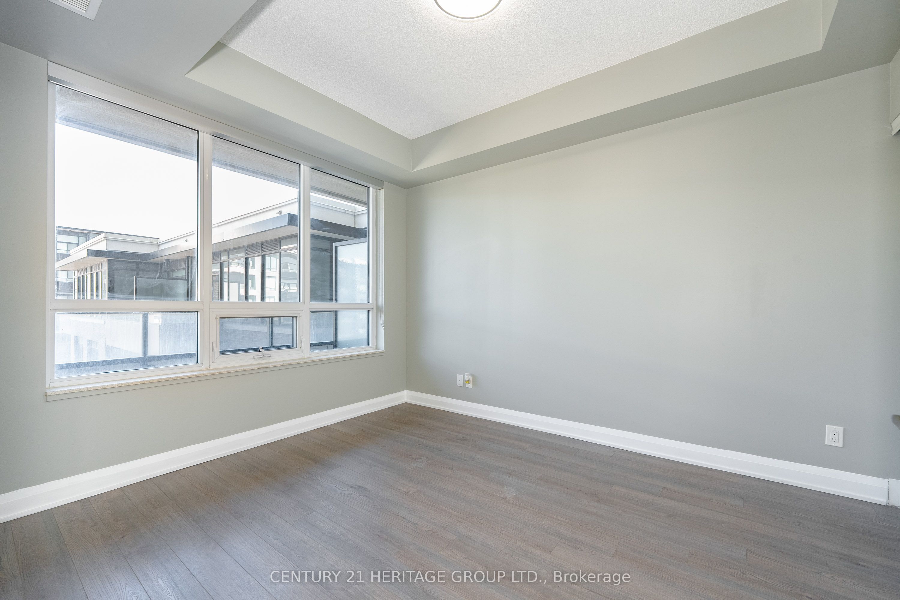 15 Water Walk Drive, #735