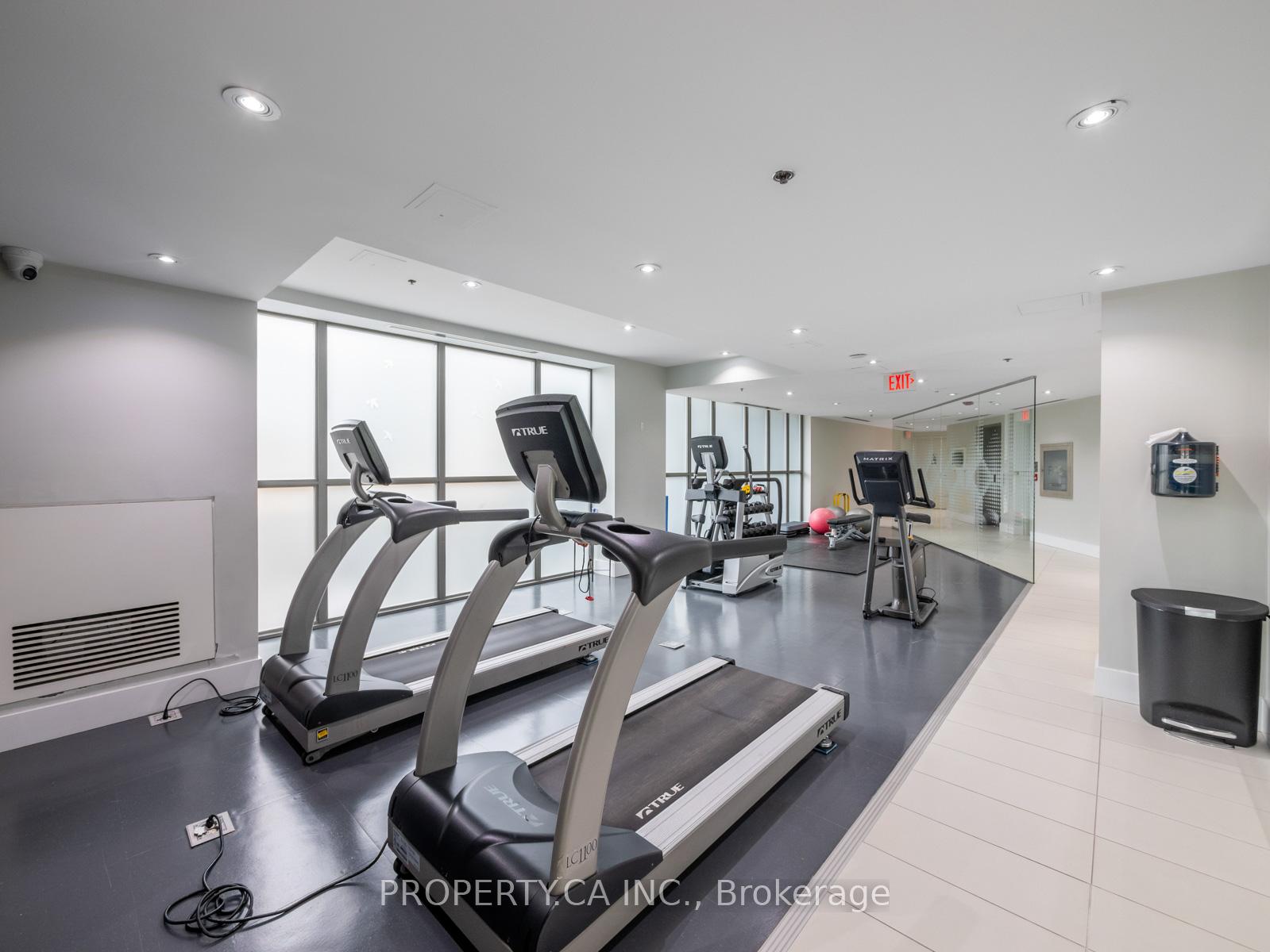 2 Bedrooms Condo at 90 Trinity,  Toronto For sale