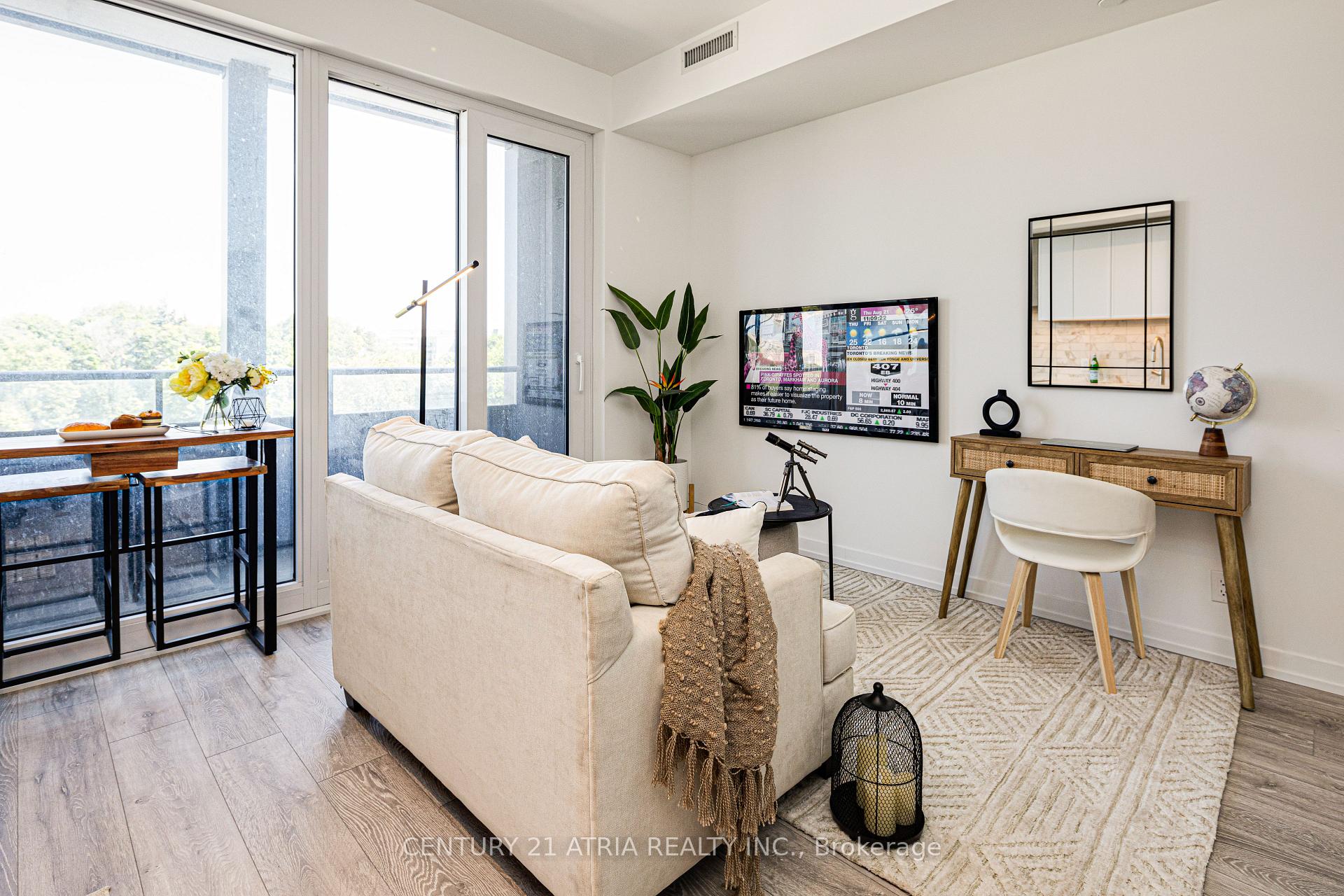 1 Bedroom Condo at 2020 Bathurst,  Toronto For sale