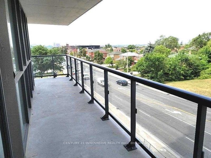 2 Bedrooms Condo at 1461 lawrence, Toronto For sale