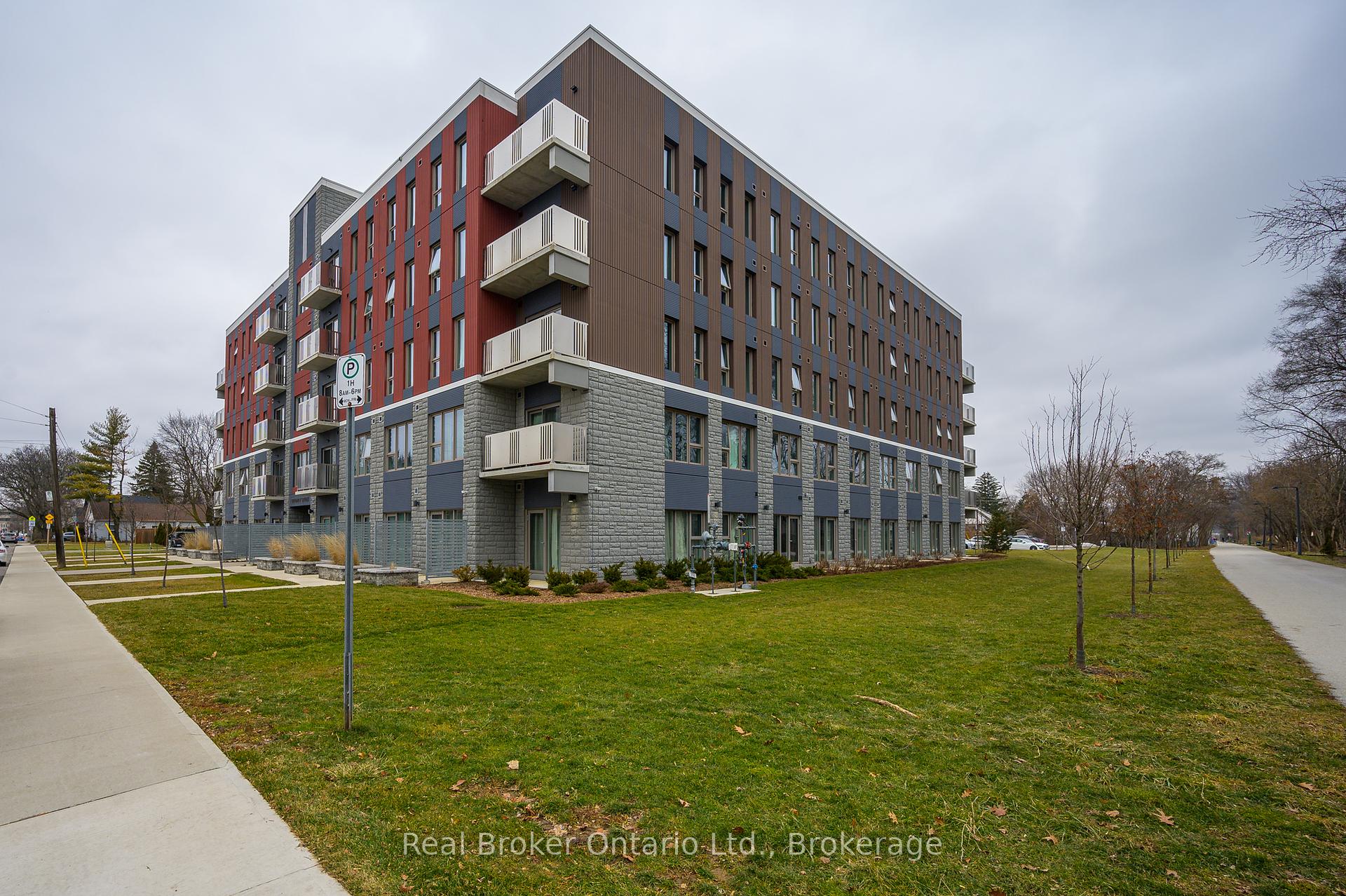 1 Bedroom Condo at 77 Leland, Hamilton For sale