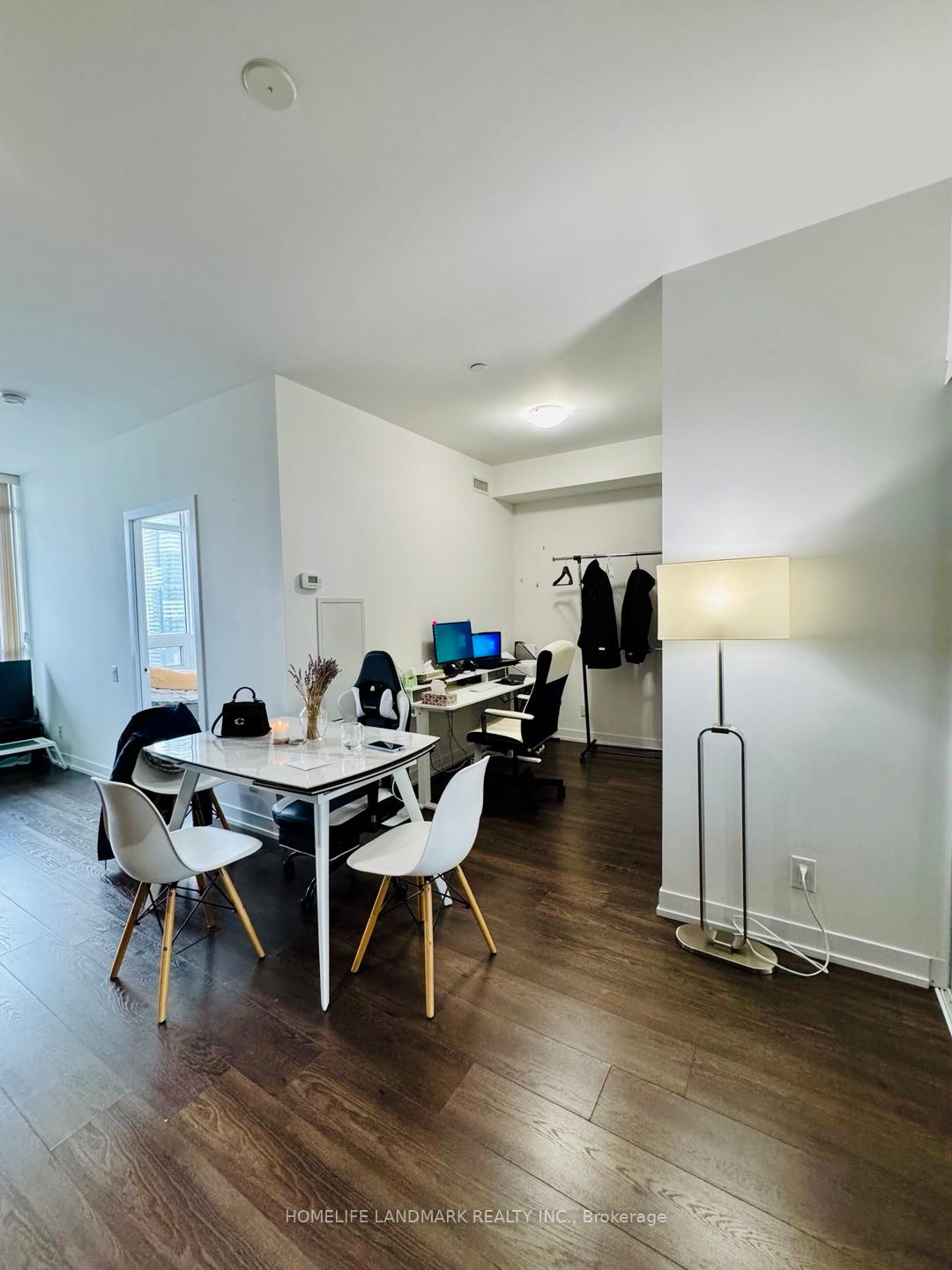 2 Bedrooms Condo at 365 Church,  Toronto For sale