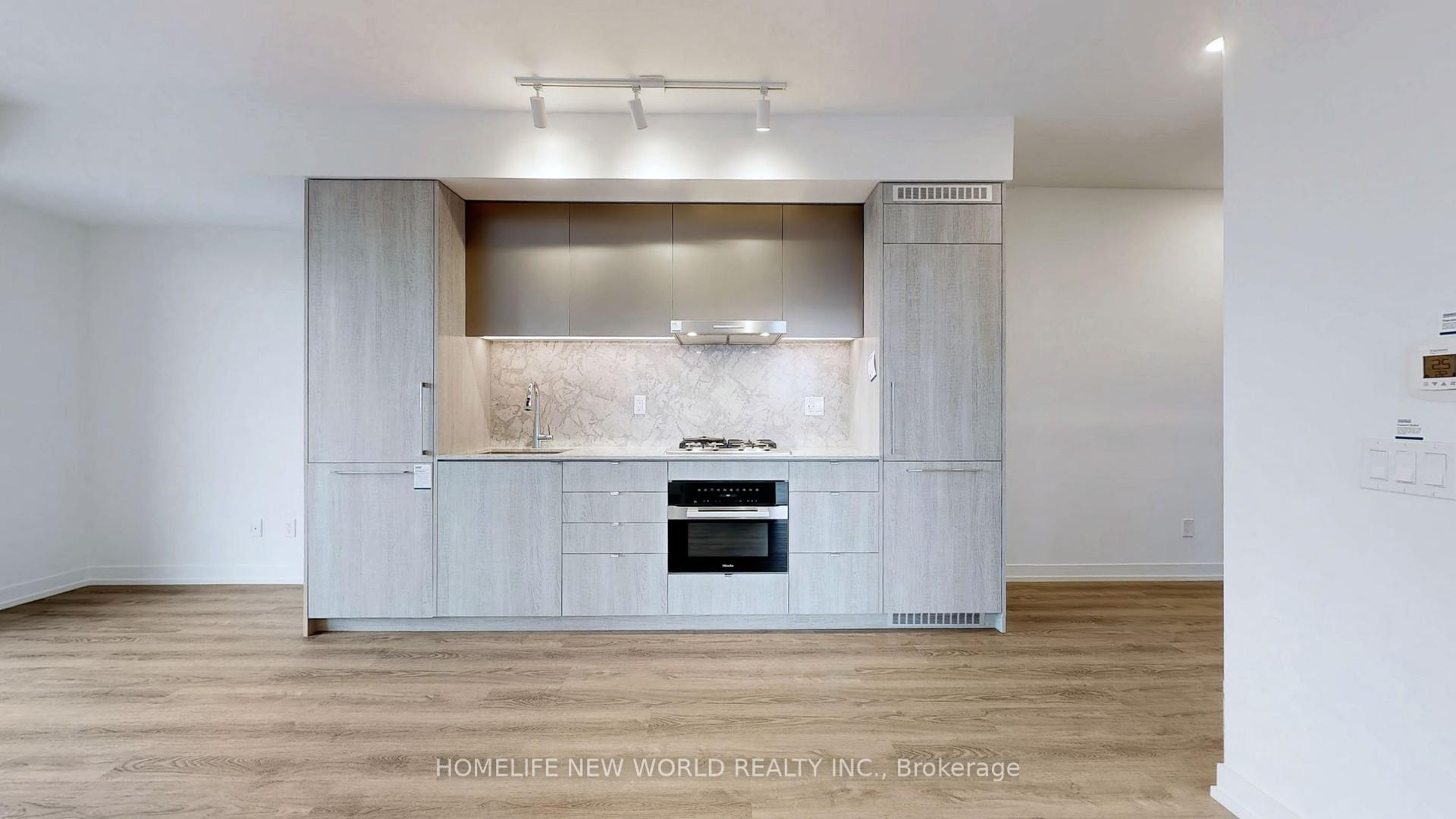 2 Bedrooms Condo at 771 Yonge, Toronto For sale