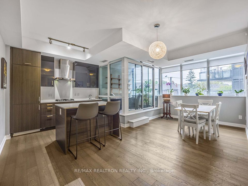 #202 - 36 Howard Park Avenue, Toronto, ON M6R 0A5