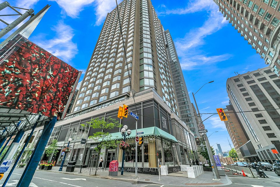 155 YORKVILLE