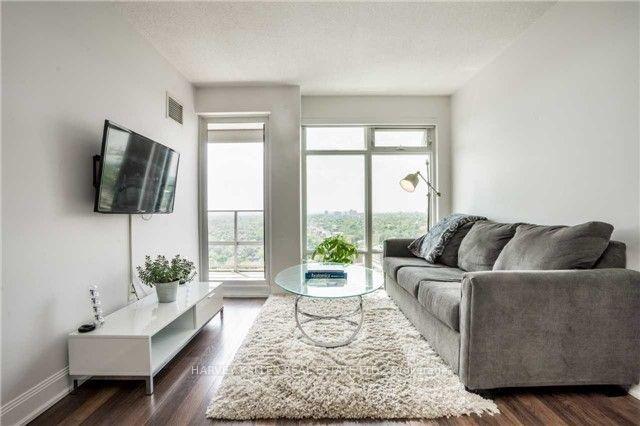 2191 Yonge Street 3506
