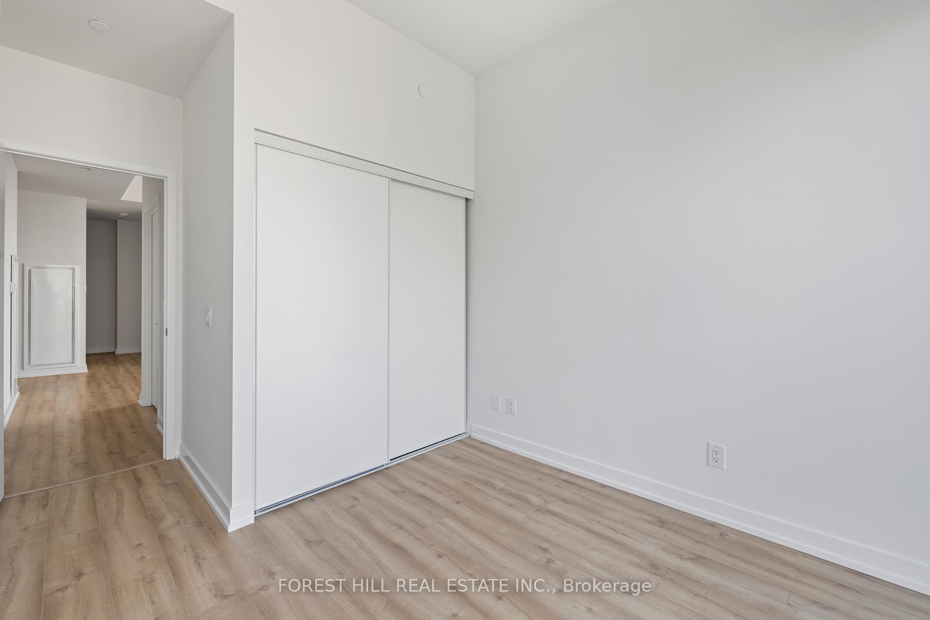 3 Bedrooms Condo at 135 East Liberty, Toronto For sale