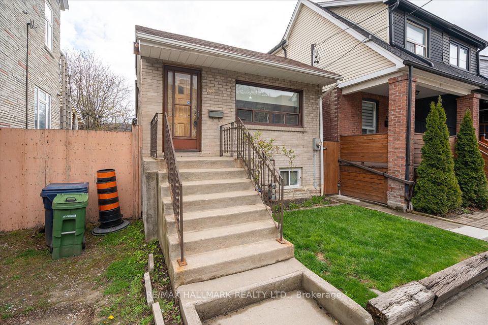 169 Carlaw