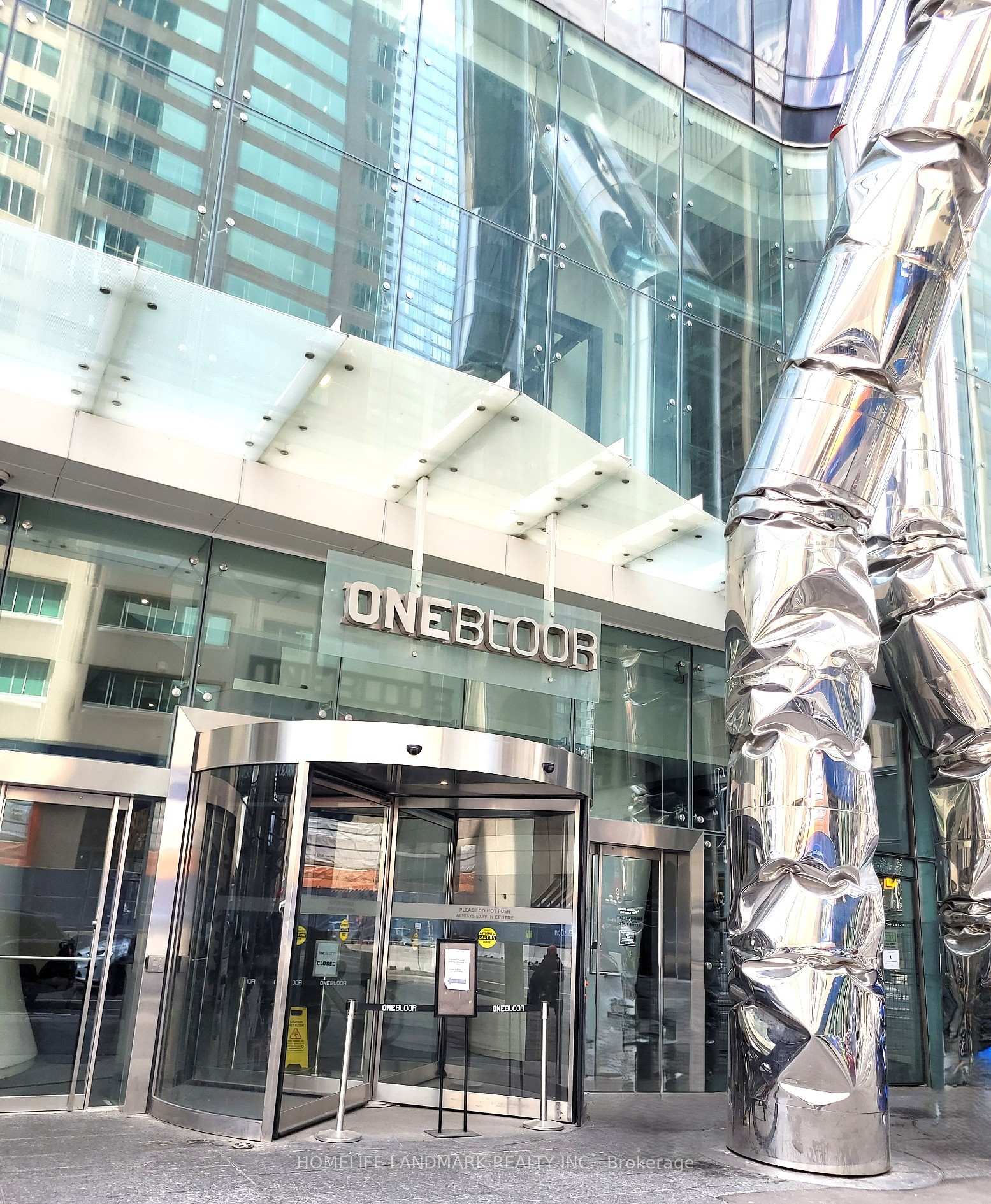 1 Bedroom Condo at 1 Bloor, Toronto For sale