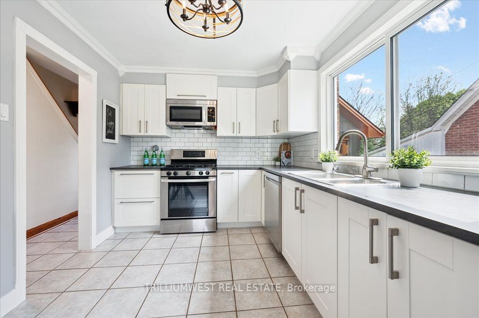 539 Guelph