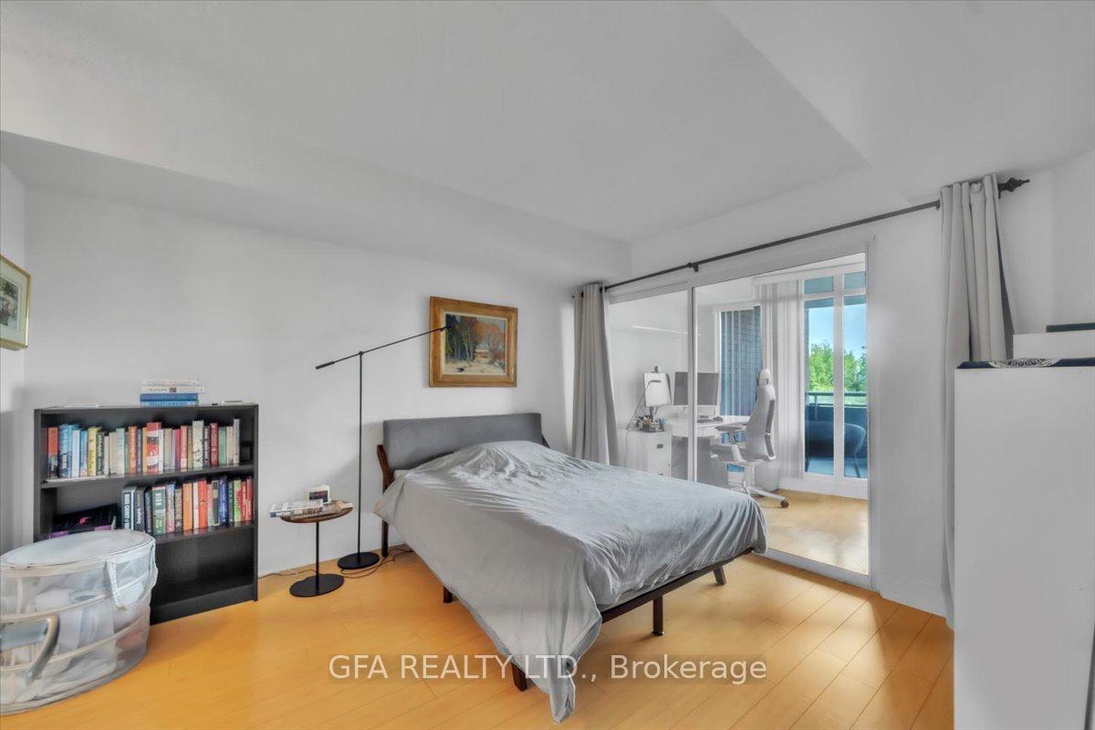 2 Bedrooms Condo at 550 Queens, Toronto For sale