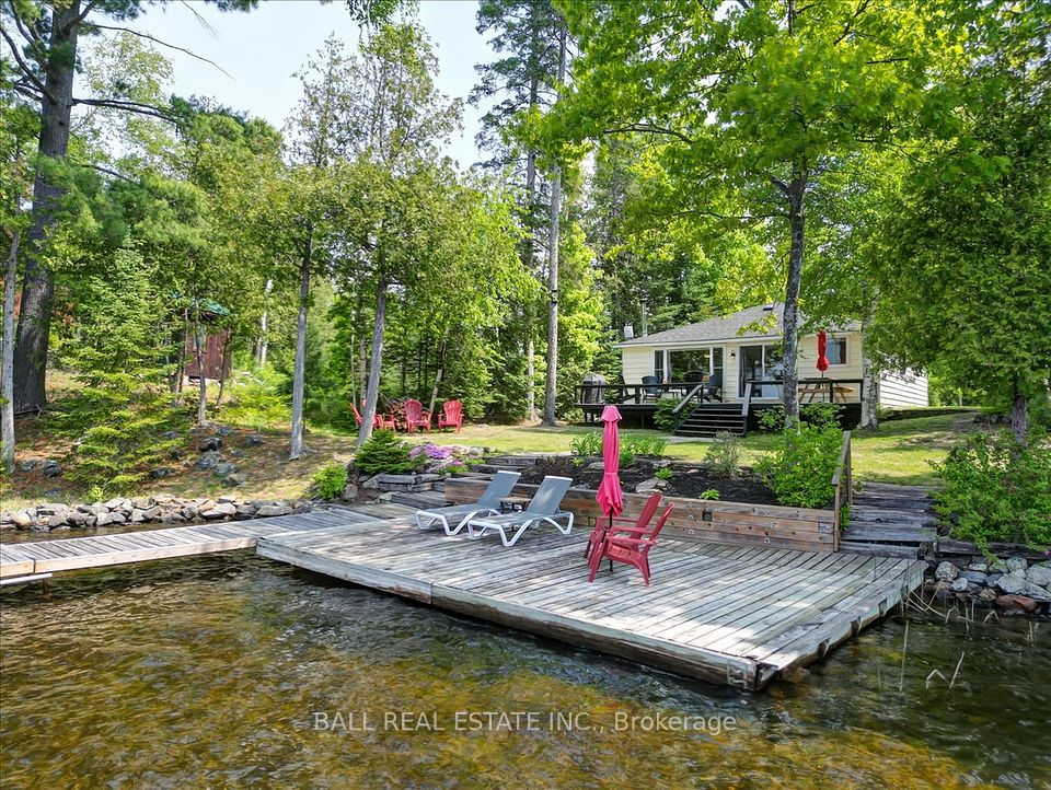 115 Lawrence Lane, Wollaston, ON K0L 1P0