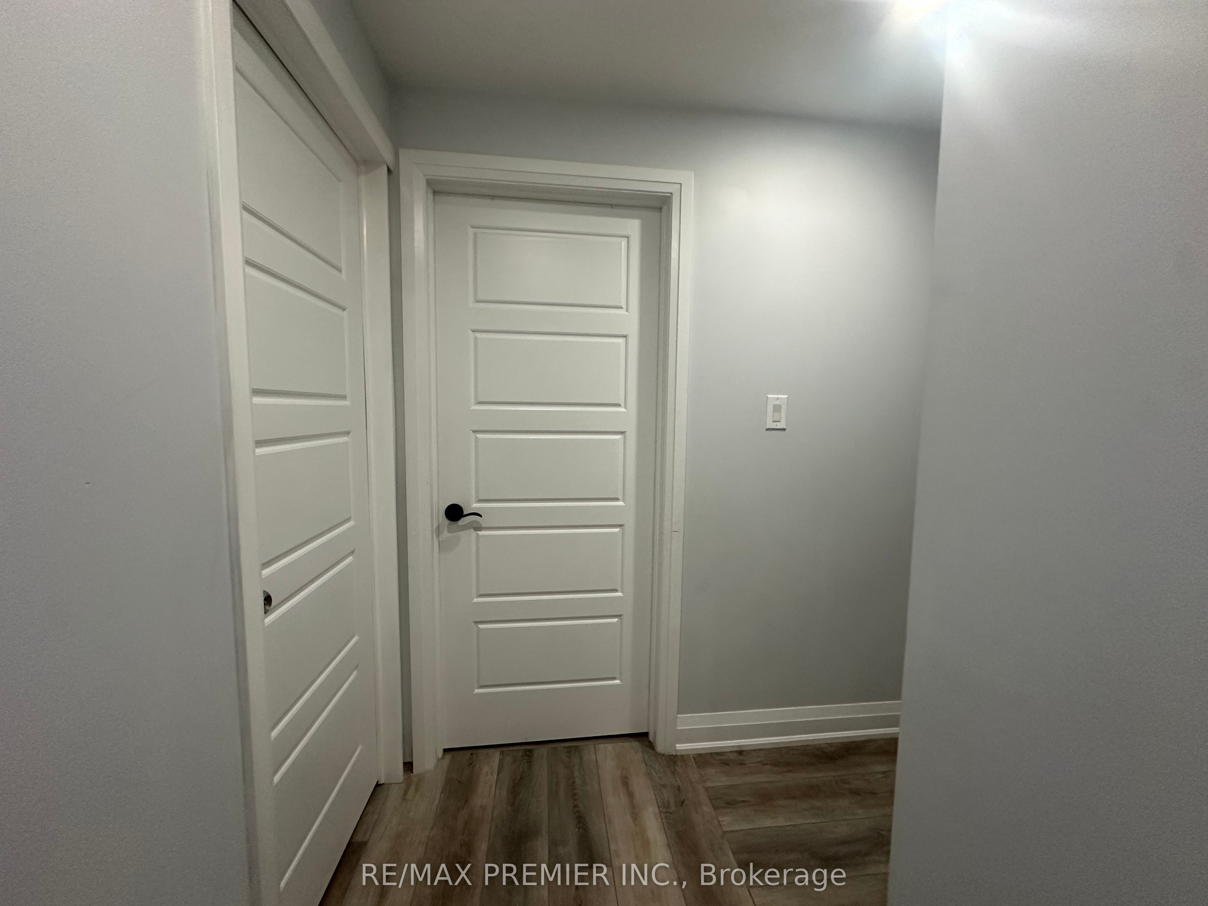 26 Elinor Avenue, #Basement