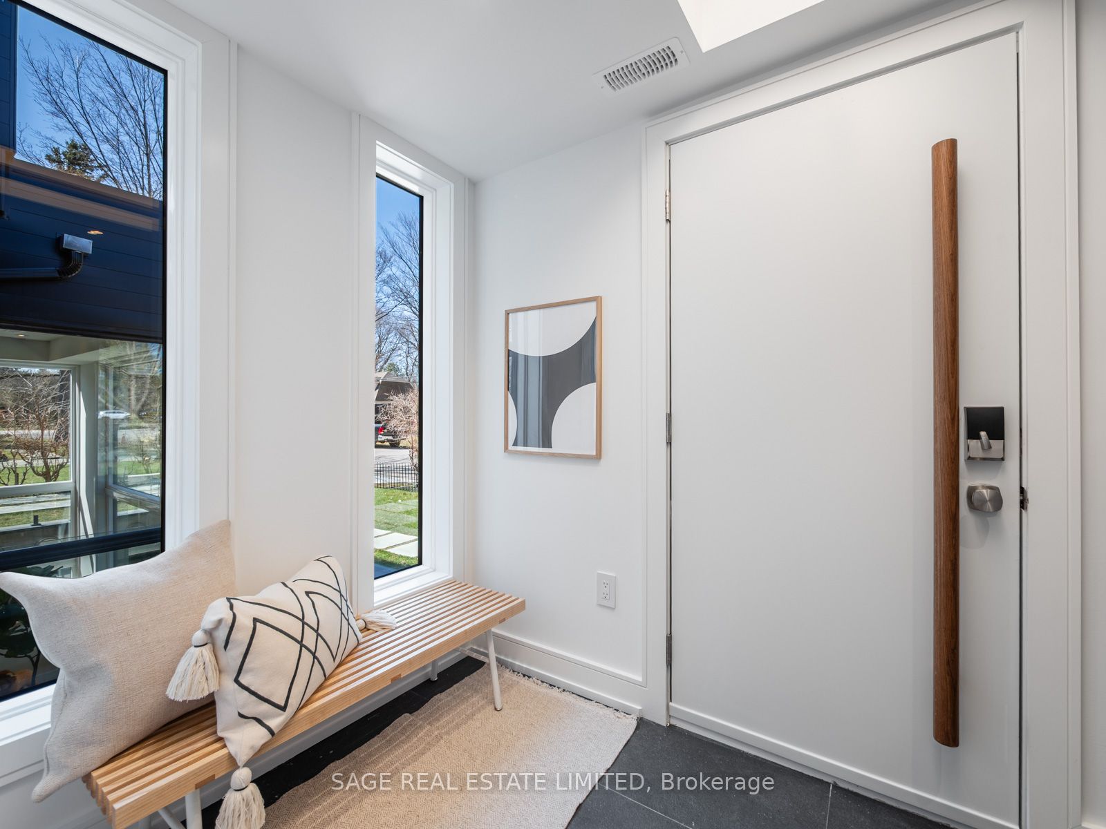 159 Humbervale Boulevard, Toronto, ON M8Y 3P9