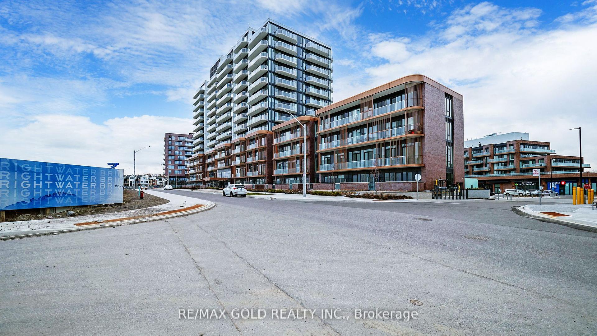 1 Bedroom Condo at 200 Missinnihe, Mississauga For sale