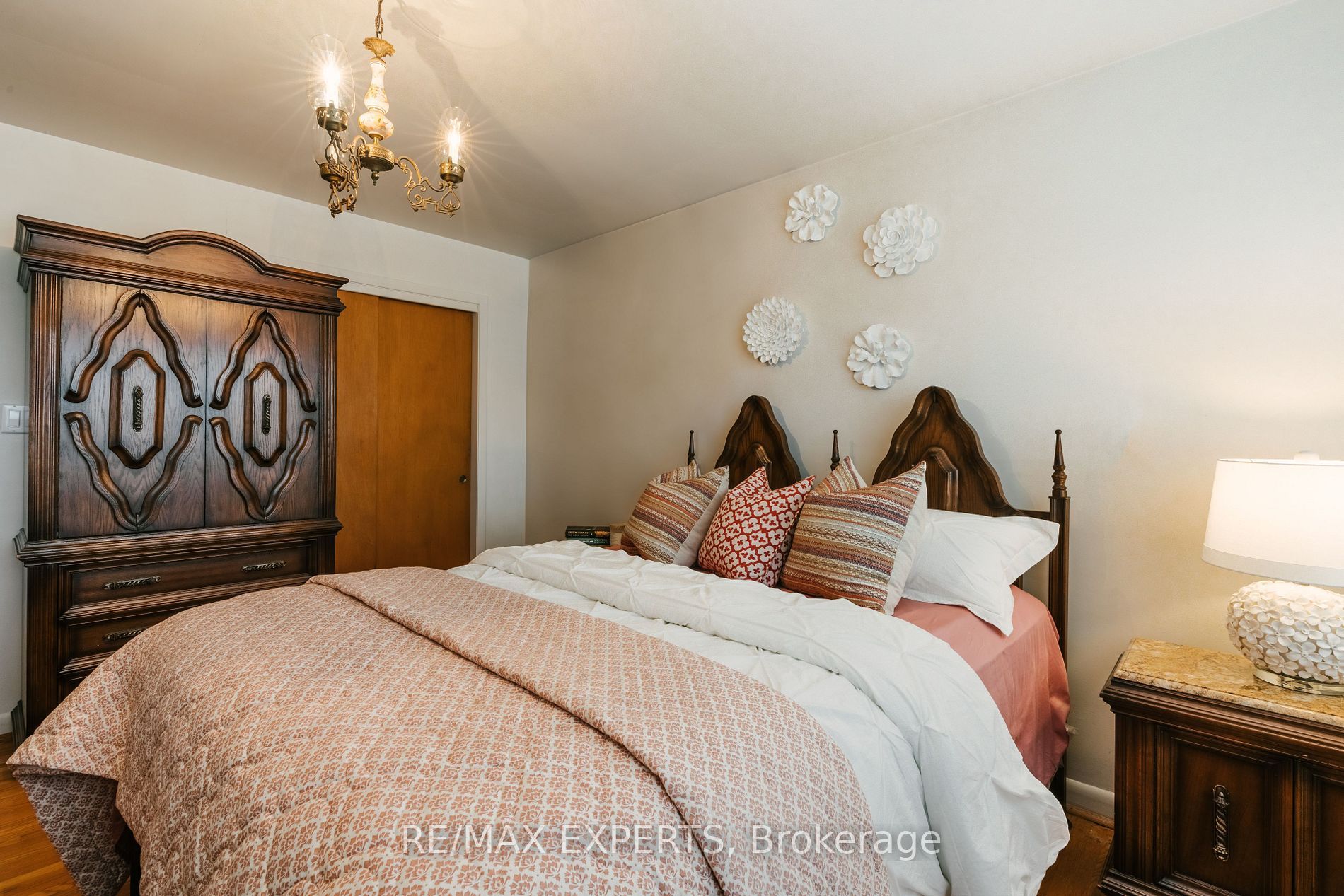 1 Creston Road