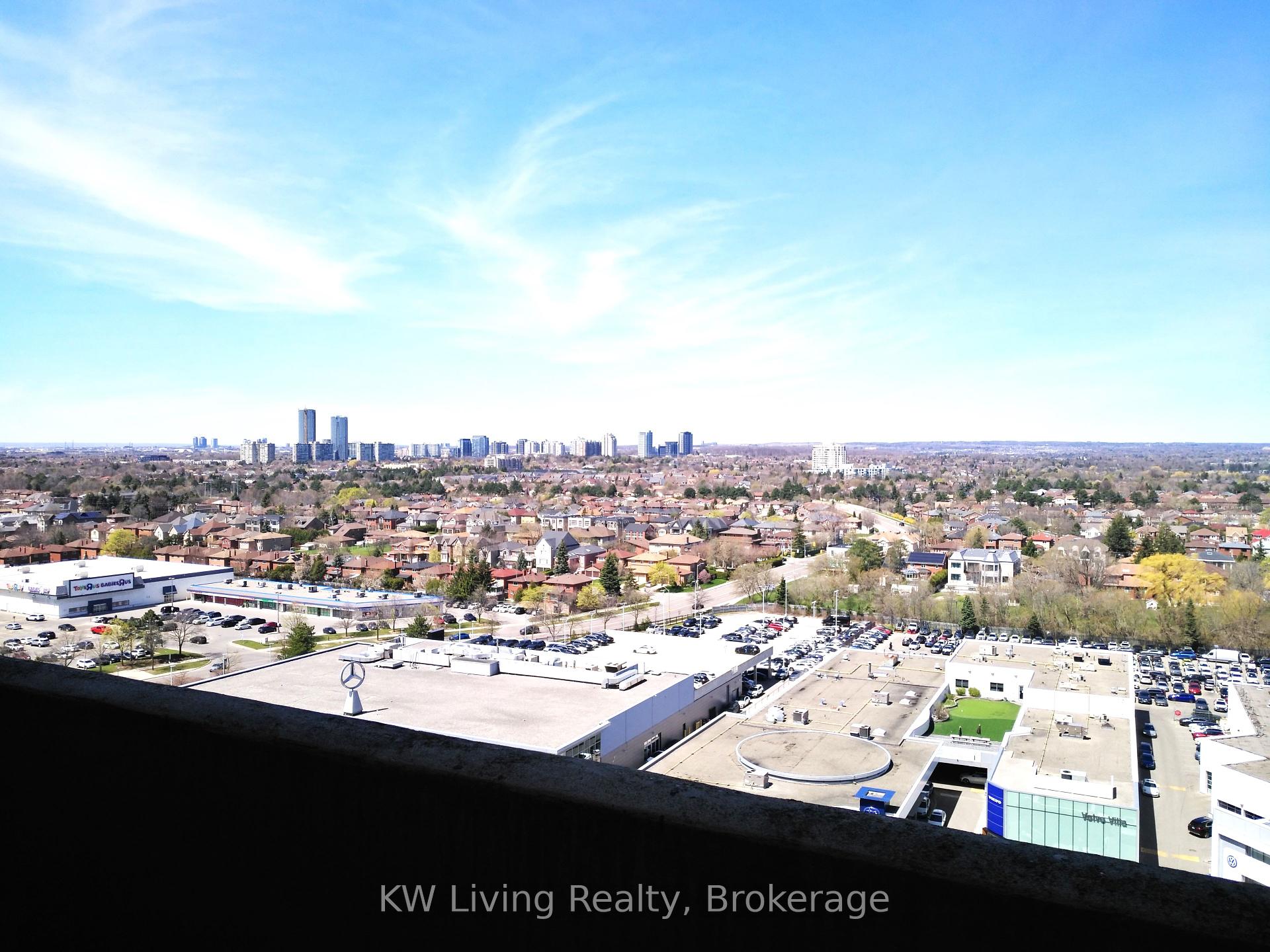3 Bedrooms Condo at 10 Tangreen, Toronto For sale
