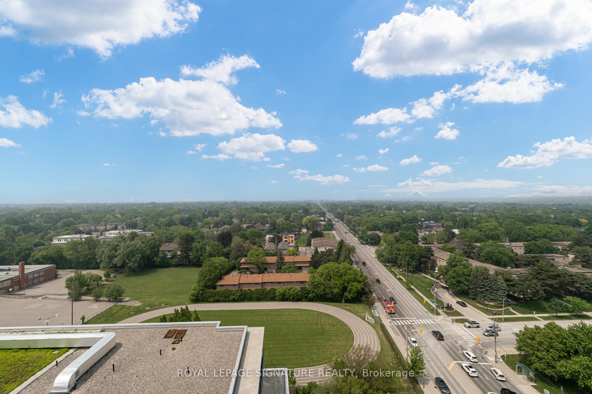 4 Bedrooms Condo at 2 Teagarden, Toronto For sale